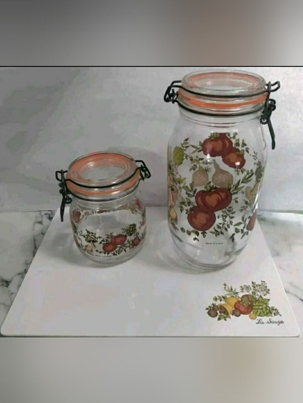 Corning ware france ARC Glass Jar Canisters - Spice of Life Cutting Board (Nice)